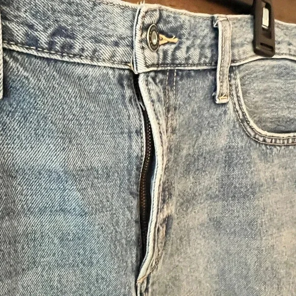 Favorite Daughter The Tommy Dublin Raw Hem High Rise Bermuda Short Size 31